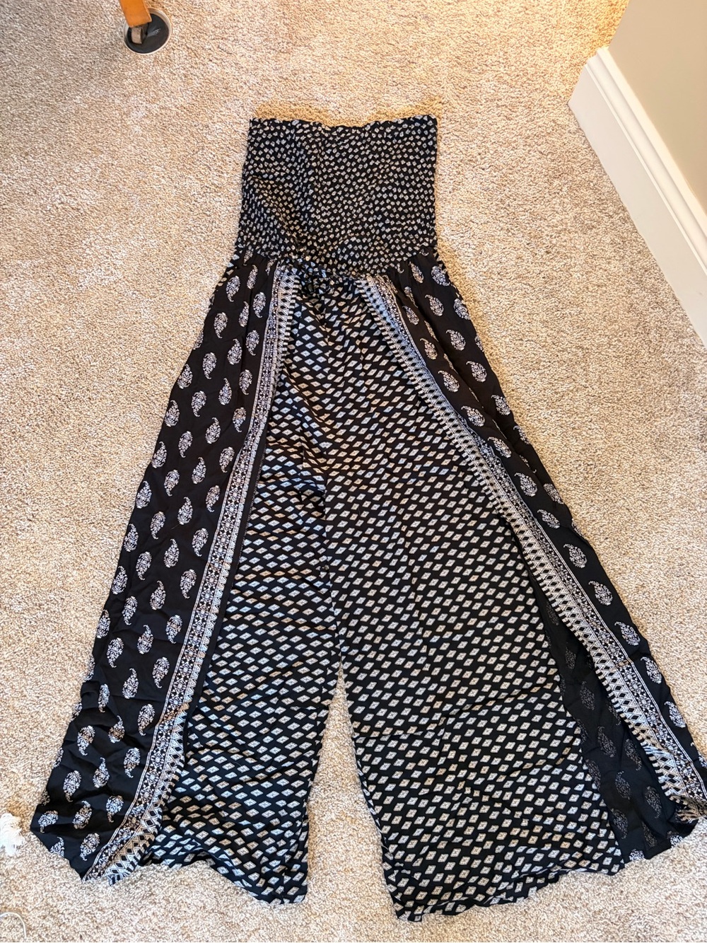 *Donating 5/30* Joie Black & White Printed Strapless Jumpsuit